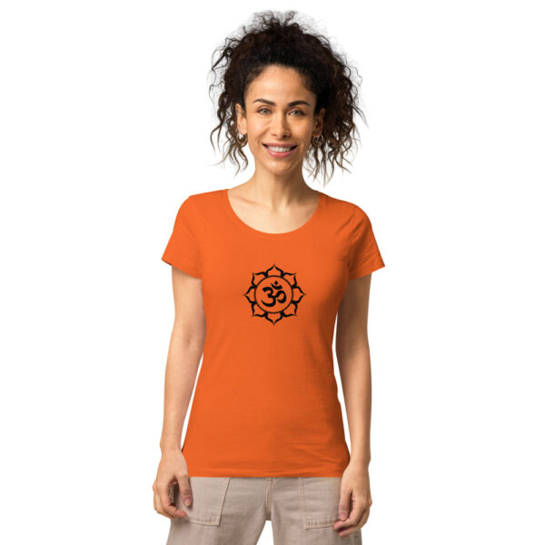 Eng anliegendes Bio-T-Shirt – Lotus-Om